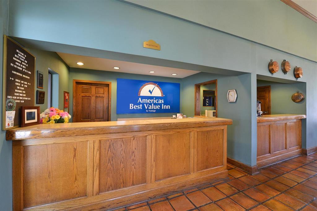 Americas Best Value Inn Columbus Intérieur photo