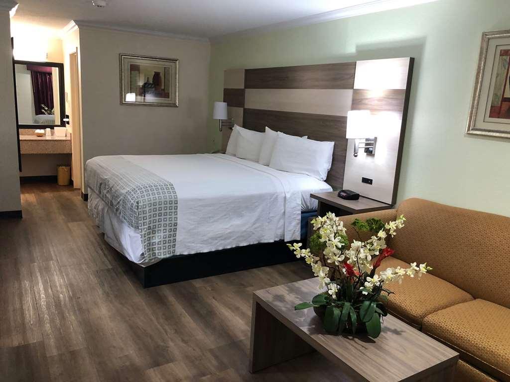 Americas Best Value Inn Columbus Chambre photo