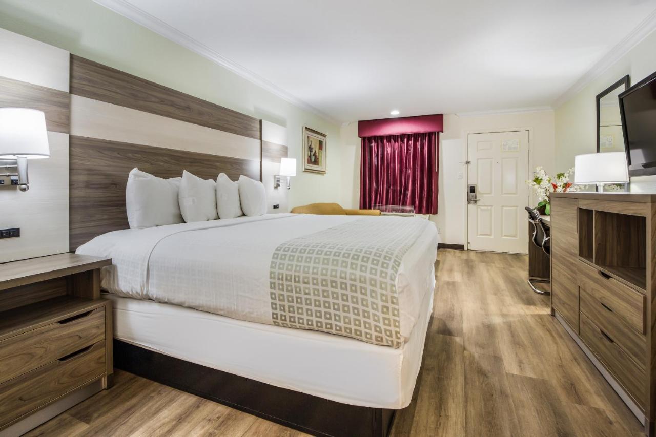 Americas Best Value Inn Columbus Extérieur photo