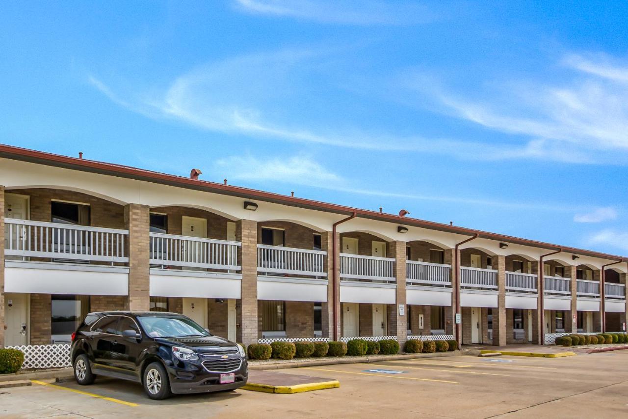 Americas Best Value Inn Columbus Extérieur photo