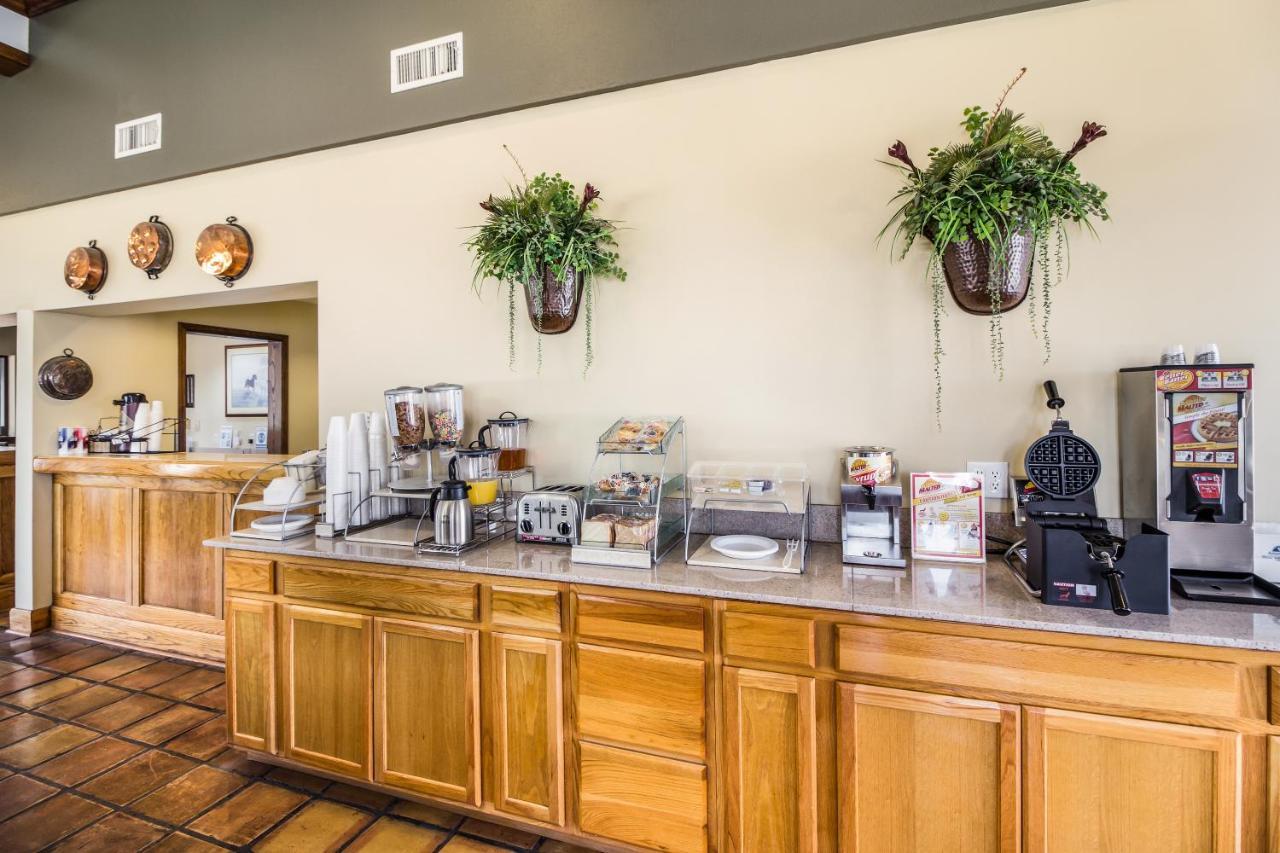 Americas Best Value Inn Columbus Extérieur photo