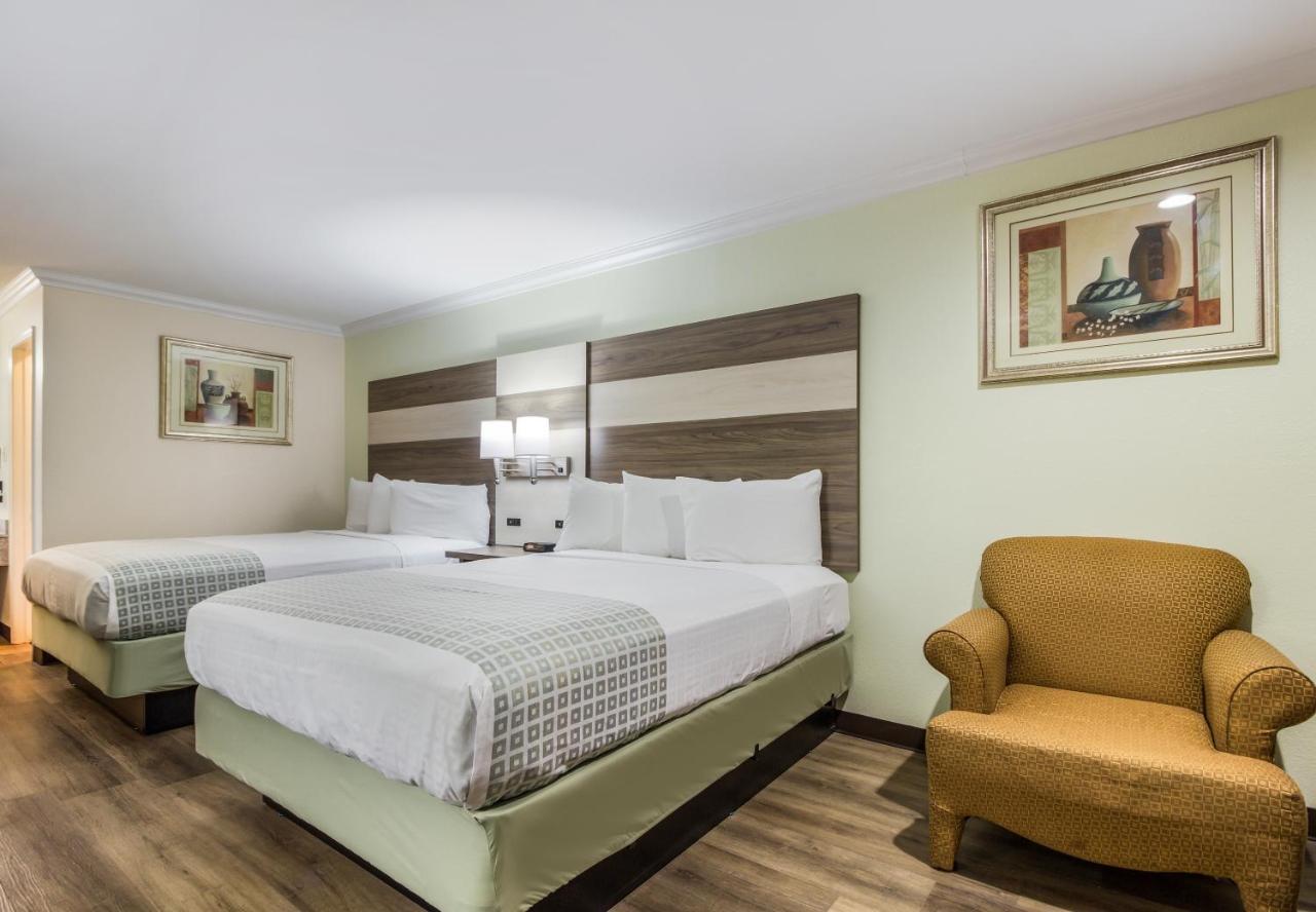 Americas Best Value Inn Columbus Extérieur photo