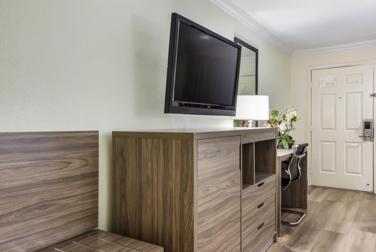 Americas Best Value Inn Columbus Extérieur photo