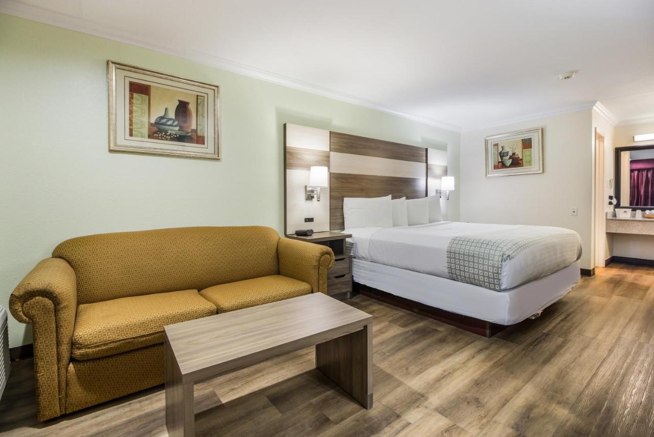 Americas Best Value Inn Columbus Extérieur photo