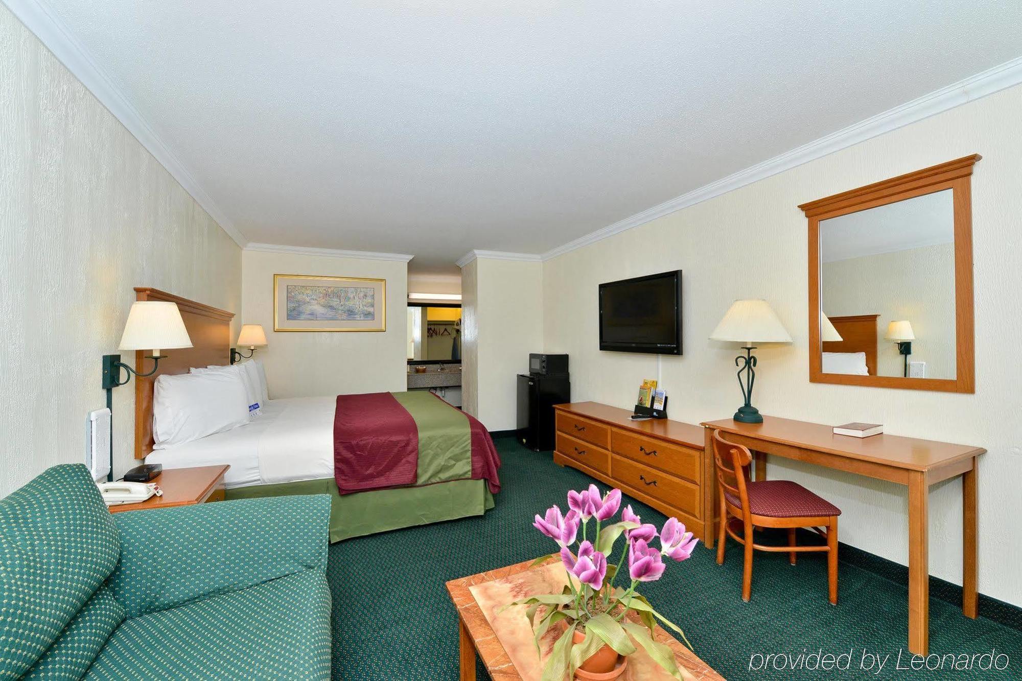 Americas Best Value Inn Columbus Extérieur photo