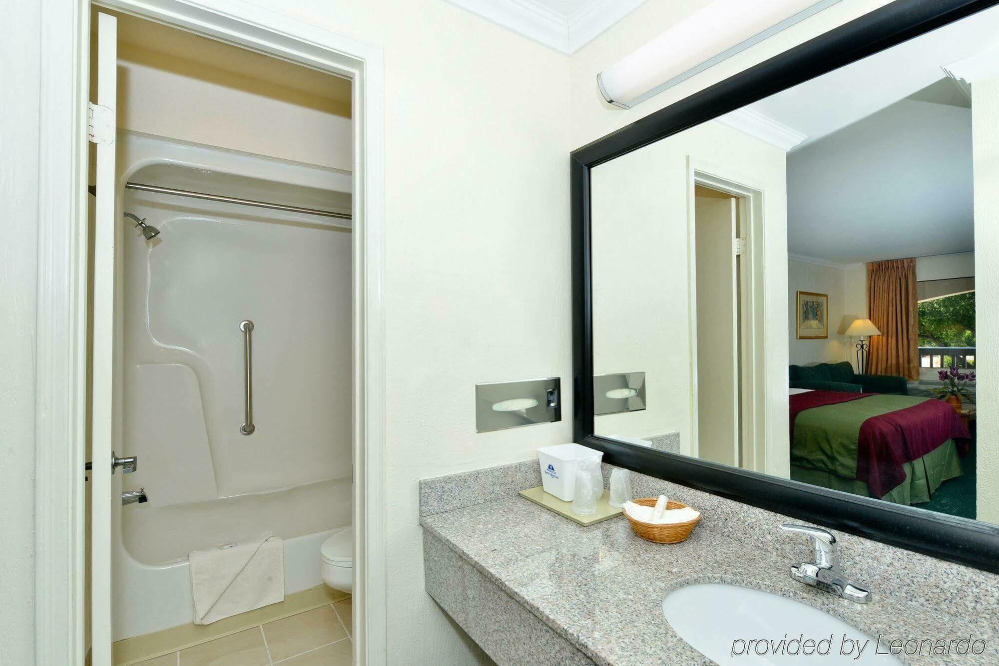 Americas Best Value Inn Columbus Extérieur photo